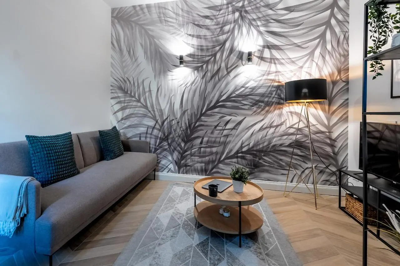 Duomo-Porta Venezia, Luxury Design Apartment Milan